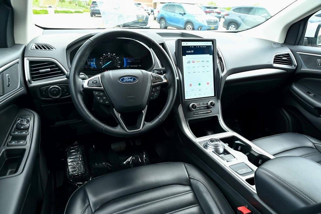 used 2024 Ford Edge car, priced at $23,733