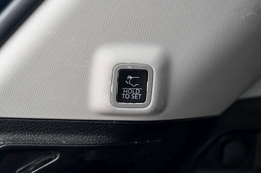 used 2023 Jeep Grand Cherokee car, priced at $32,961
