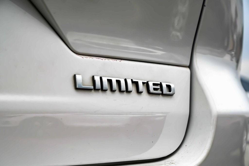 used 2023 Jeep Grand Cherokee car, priced at $32,961