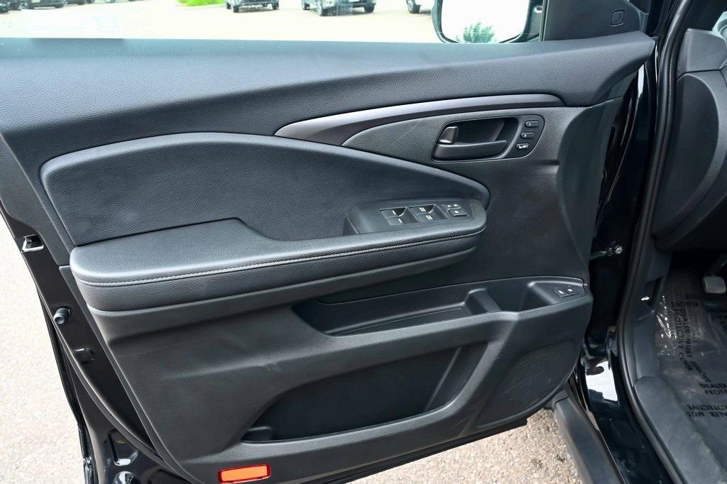 used 2024 Honda Passport car, priced at $35,745