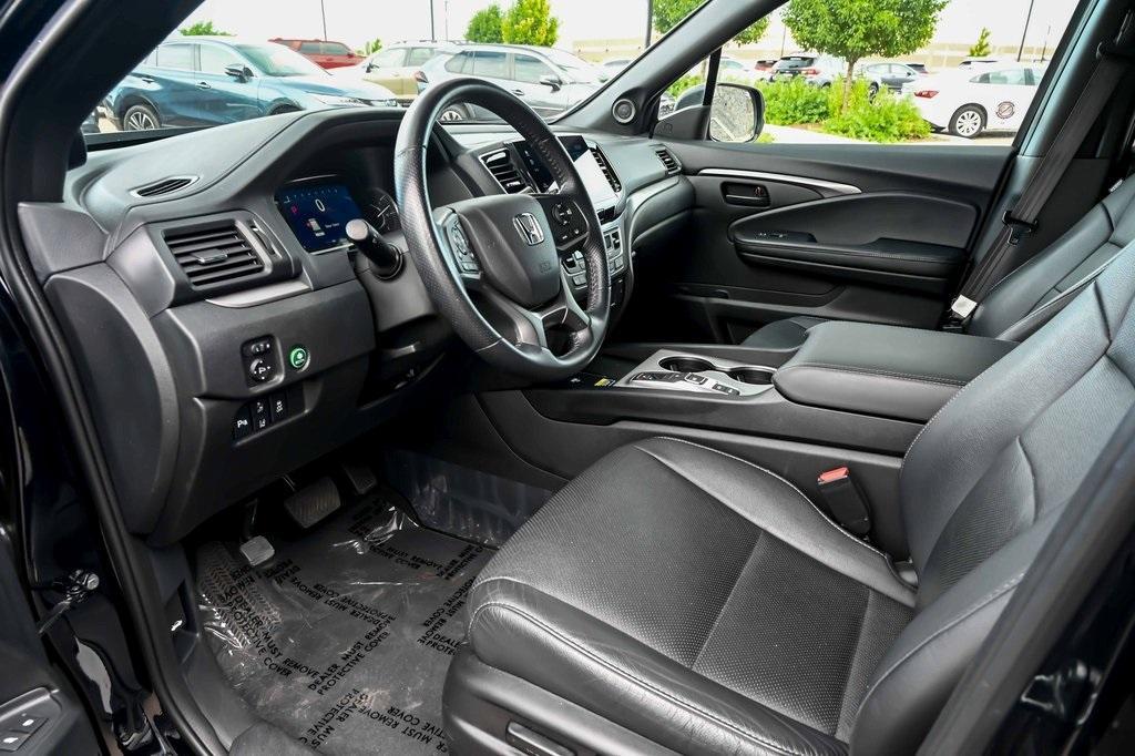 used 2024 Honda Passport car, priced at $35,745