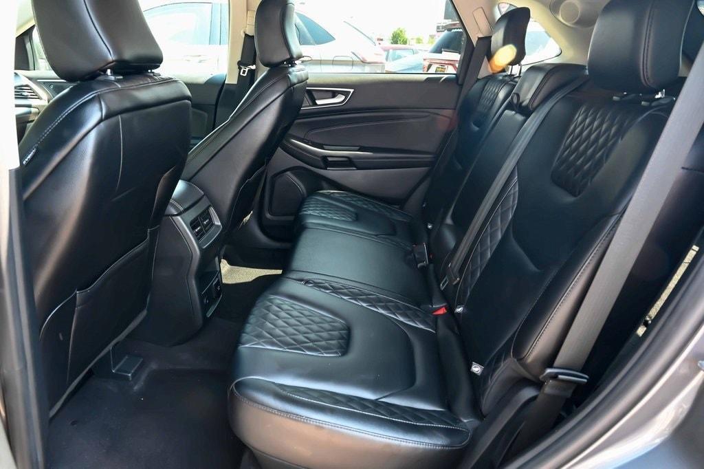 used 2024 Ford Edge car, priced at $25,299