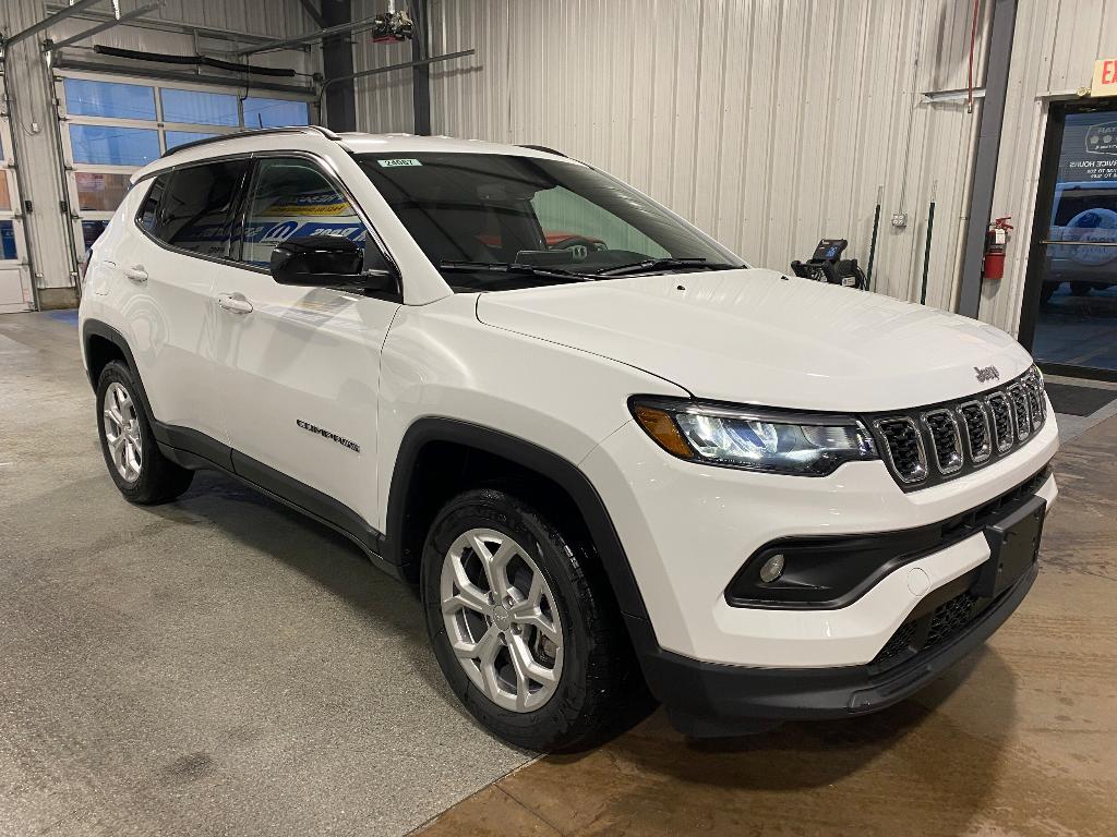 new 2024 Jeep Compass car, priced at $34,044