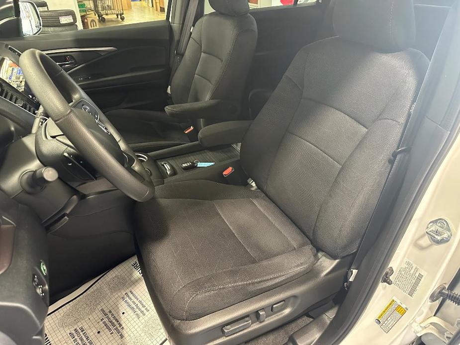 used 2022 Honda Pilot car, priced at $31,775