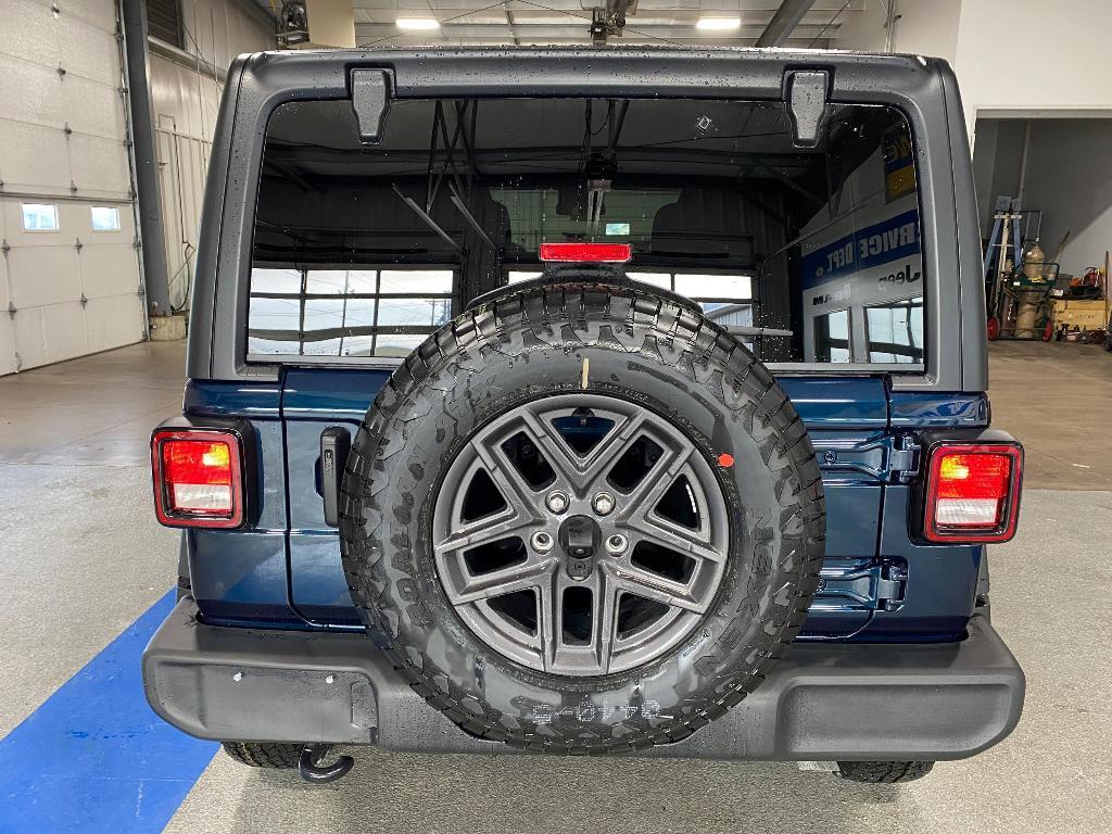 new 2025 Jeep Wrangler car, priced at $50,765