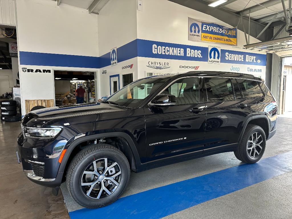 new 2024 Jeep Grand Cherokee L car, priced at $52,990