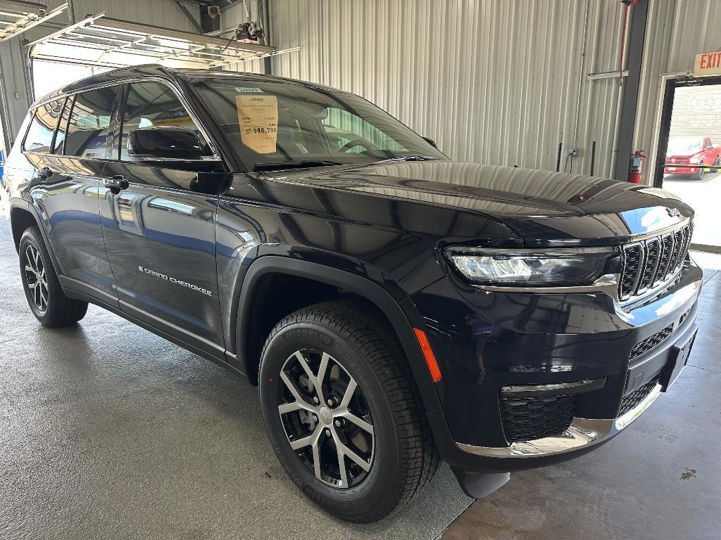 new 2024 Jeep Grand Cherokee L car, priced at $52,990