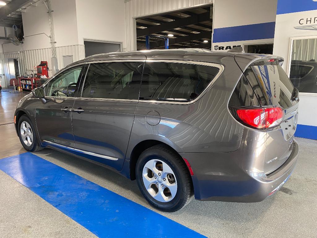 used 2017 Chrysler Pacifica car, priced at $7,575