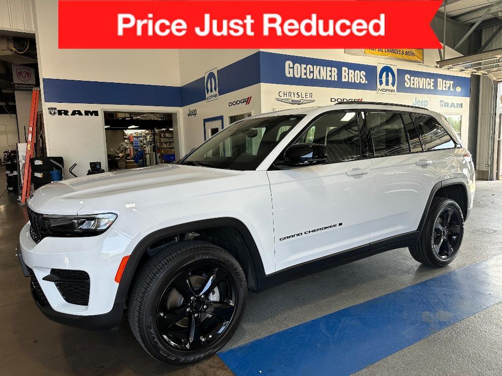 used 2024 Jeep Grand Cherokee car, priced at $38,275