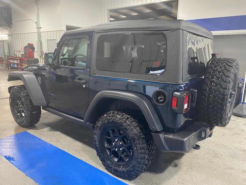 new 2025 Jeep Wrangler car, priced at $46,880