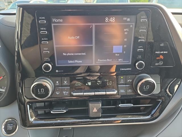 used 2022 Toyota Highlander car, priced at $30,855