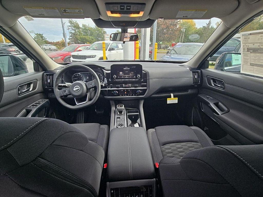 new 2025 Nissan Pathfinder car, priced at $36,179