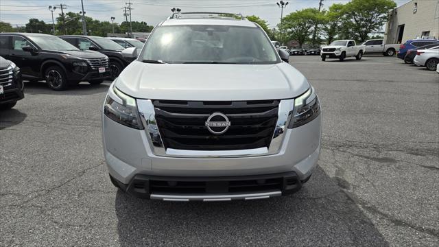 new 2025 Nissan Pathfinder car, priced at $48,535