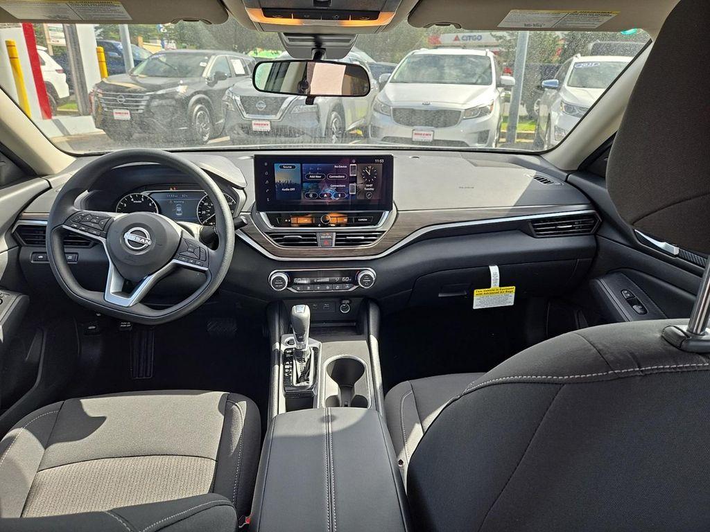 new 2025 Nissan Altima car, priced at $27,800
