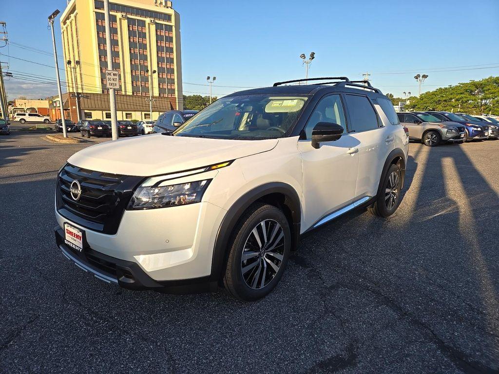 new 2025 Nissan Pathfinder car, priced at $45,487