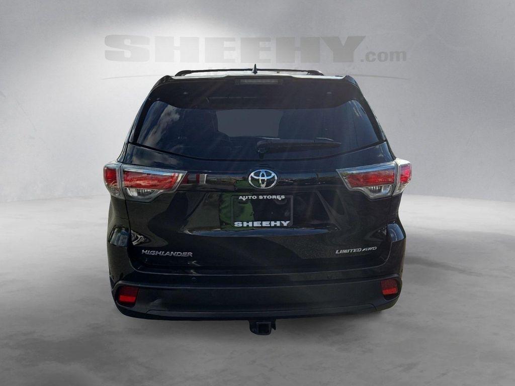 used 2015 Toyota Highlander car, priced at $16,888