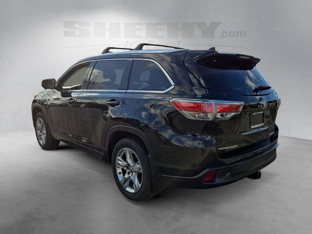 used 2015 Toyota Highlander car, priced at $16,888