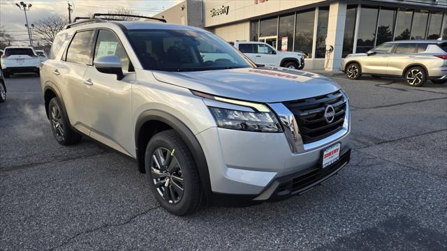 new 2025 Nissan Pathfinder car, priced at $45,482