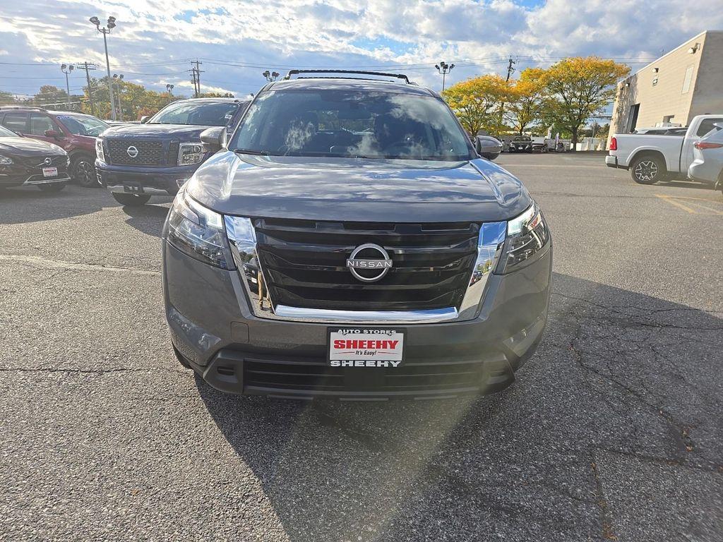 new 2025 Nissan Pathfinder car, priced at $35,561