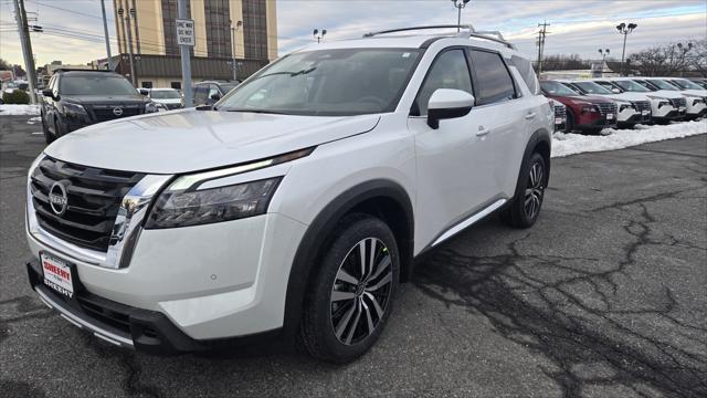 new 2025 Nissan Pathfinder car, priced at $50,990