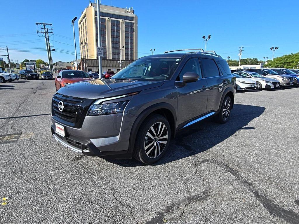 new 2025 Nissan Pathfinder car, priced at $44,596