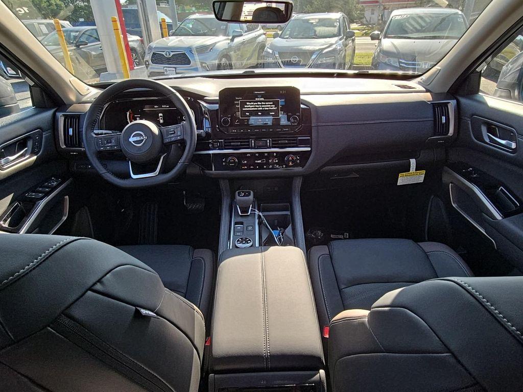 new 2025 Nissan Pathfinder car, priced at $44,596