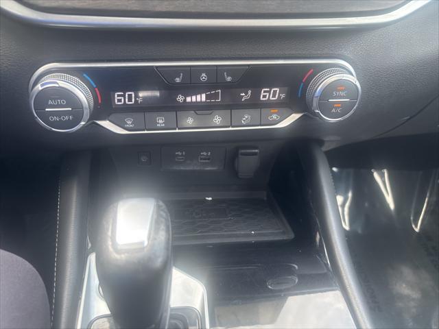 used 2023 Nissan Altima car, priced at $21,933