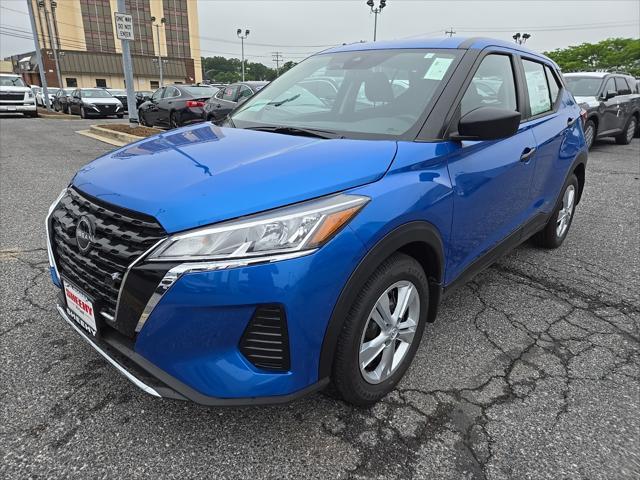 new 2025 Nissan Kicks car, priced at $21,657