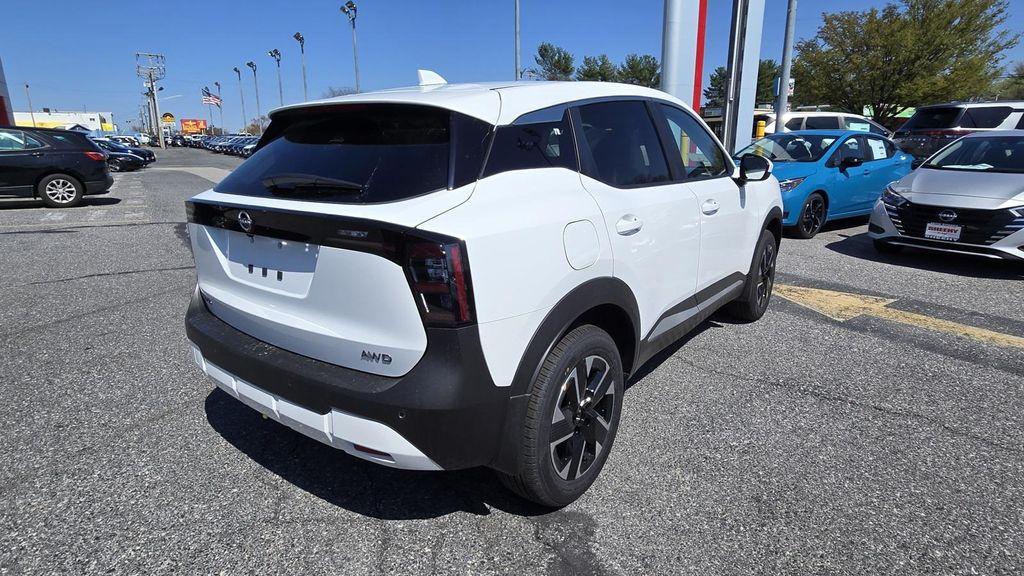 new 2025 Nissan Kicks car, priced at $22,843