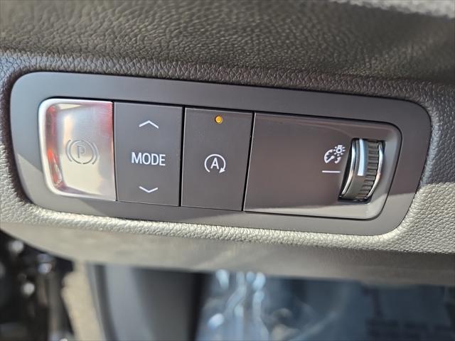 used 2025 Chevrolet Traverse car, priced at $41,000