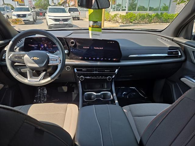 used 2025 Chevrolet Traverse car, priced at $41,000