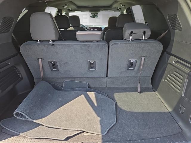 used 2025 Chevrolet Traverse car, priced at $41,000