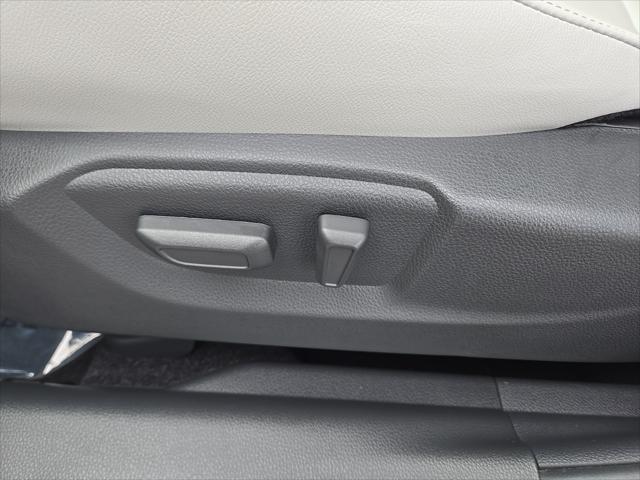 used 2025 Mitsubishi Eclipse Cross car, priced at $26,000