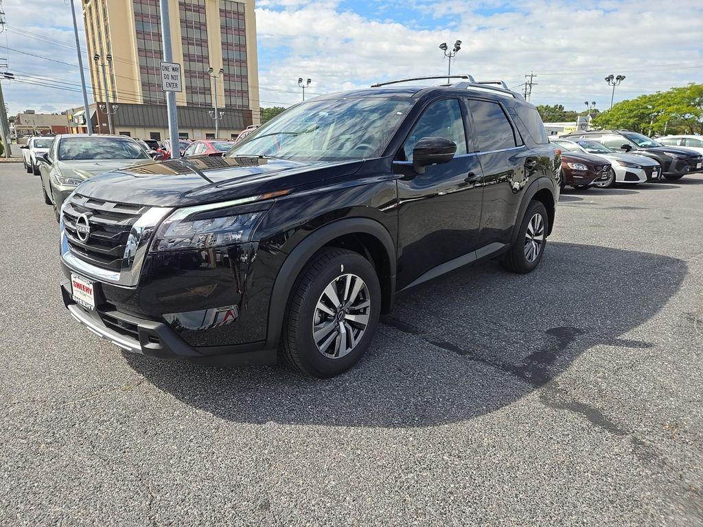 new 2025 Nissan Pathfinder car, priced at $37,930