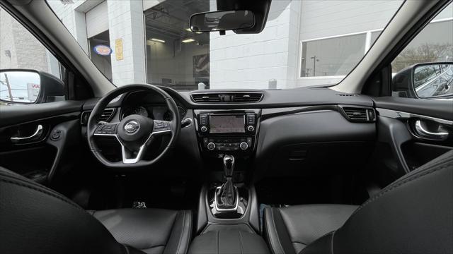 used 2022 Nissan Rogue Sport car, priced at $23,491