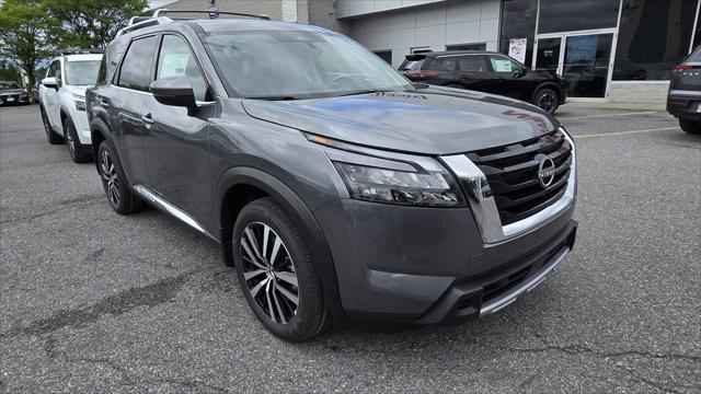new 2025 Nissan Pathfinder car, priced at $48,535