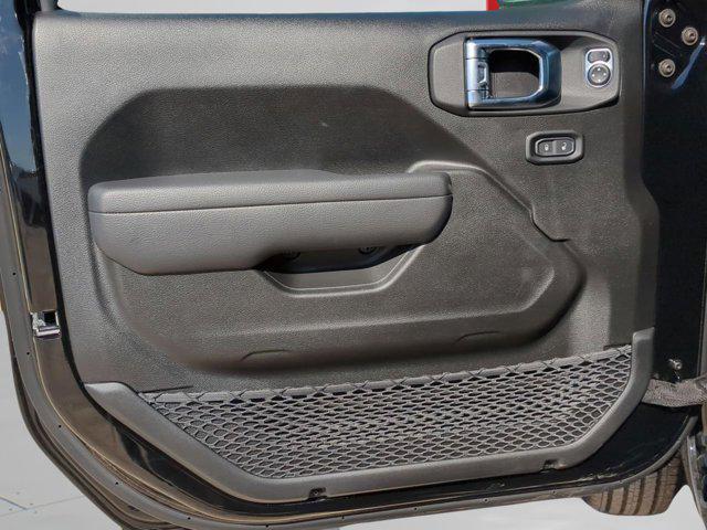 new 2025 Jeep Wrangler car, priced at $44,191