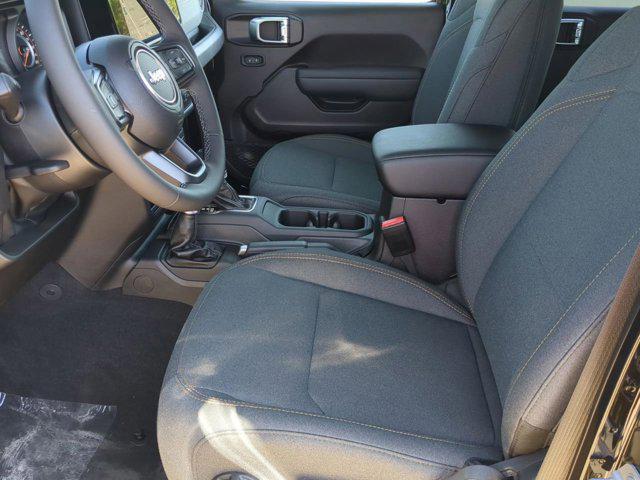 new 2025 Jeep Wrangler car, priced at $44,191