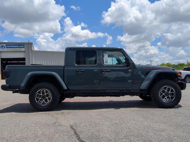 new 2025 Jeep Gladiator car, priced at $47,818