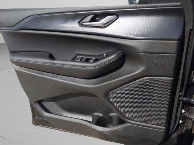 new 2025 Jeep Grand Cherokee car, priced at $36,968
