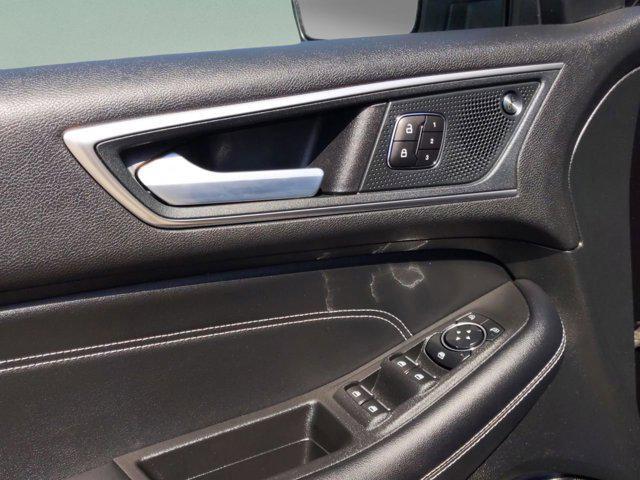 used 2024 Ford Edge car, priced at $24,523
