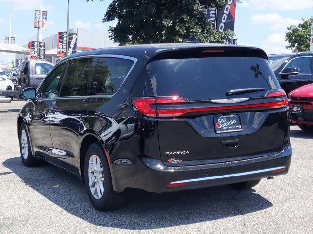 new 2026 Chrysler Pacifica car, priced at $39,987