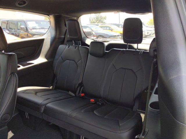 new 2026 Chrysler Pacifica car, priced at $39,987