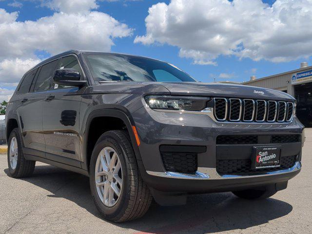 new 2025 Jeep Grand Cherokee L car, priced at $40,832