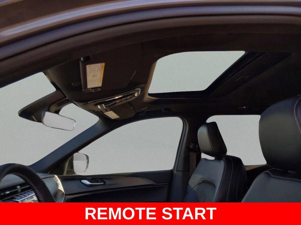 new 2025 Jeep Grand Cherokee car, priced at $41,343