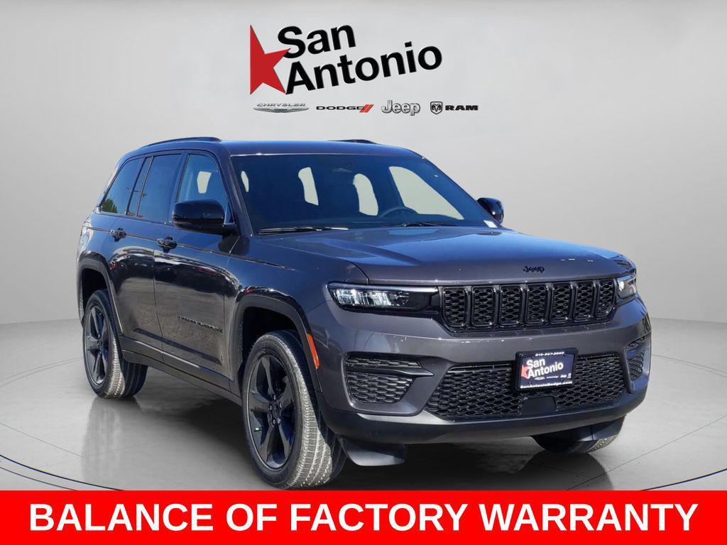 new 2025 Jeep Grand Cherokee car, priced at $41,343