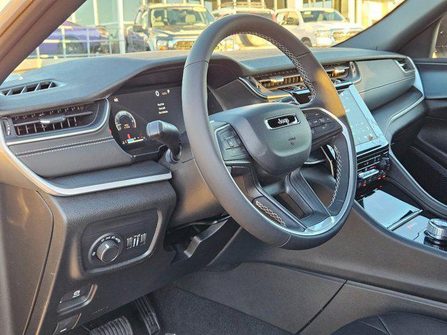 new 2025 Jeep Grand Cherokee car, priced at $36,013