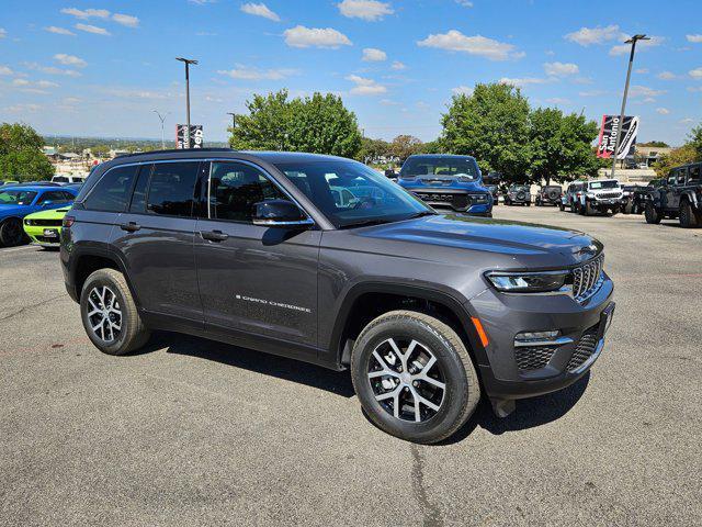 new 2025 Jeep Grand Cherokee car, priced at $41,823