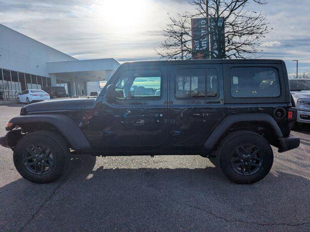 new 2025 Jeep Wrangler car, priced at $43,081