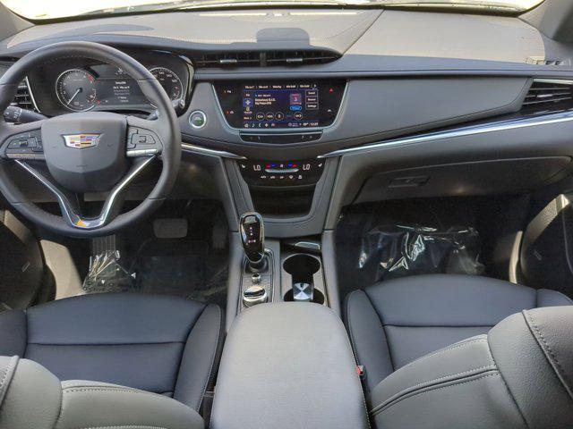 used 2025 Cadillac XT6 car, priced at $47,700